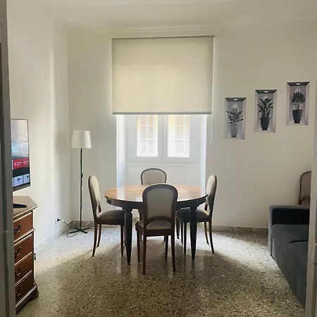 Antoni House San Giovanni